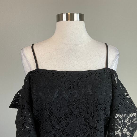 Black Lace Cut Out Cocktail Dress Size 6 LAUNDRY Cold Shoulder Midi Sheath - Picture 5 of 11